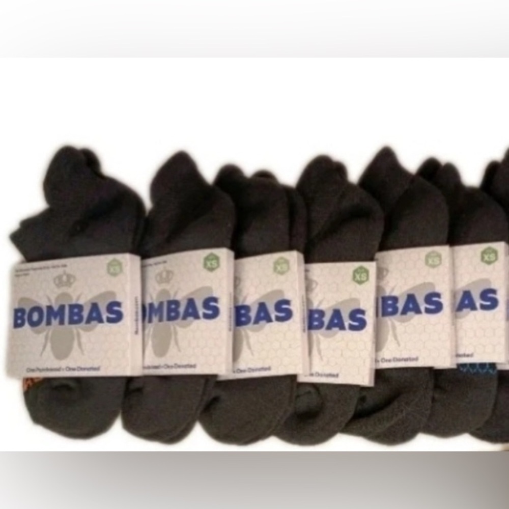 6 pairs of Bombas Women's No-Show Socks Black with Blue and Orange Accents
